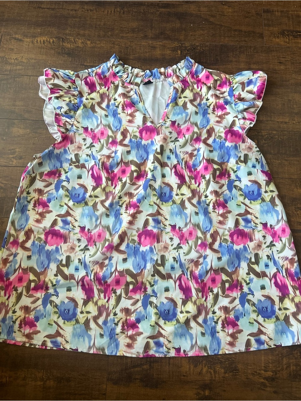 ✨ 3/$25 ✨ Women's Floral Ruffle-Sleeve Top in Cream with Pink & Blue Flowers